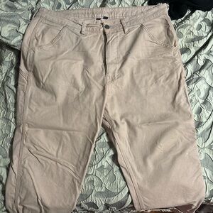 American Eagle Carpenter Jeans Pink Size 36W 30L